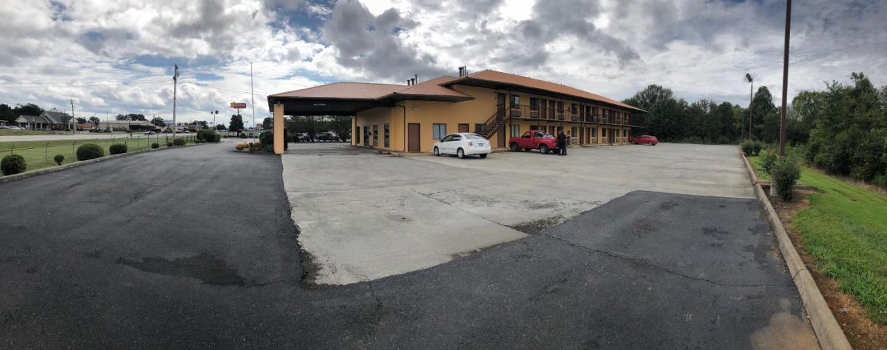 Motor Inns Of America Madisonville Экстерьер фото