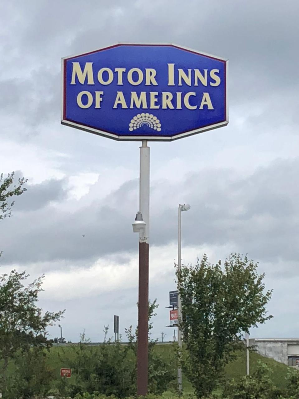 Motor Inns Of America Madisonville Экстерьер фото