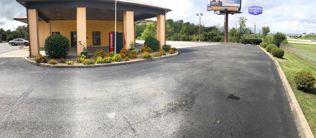 Motor Inns Of America Madisonville Экстерьер фото
